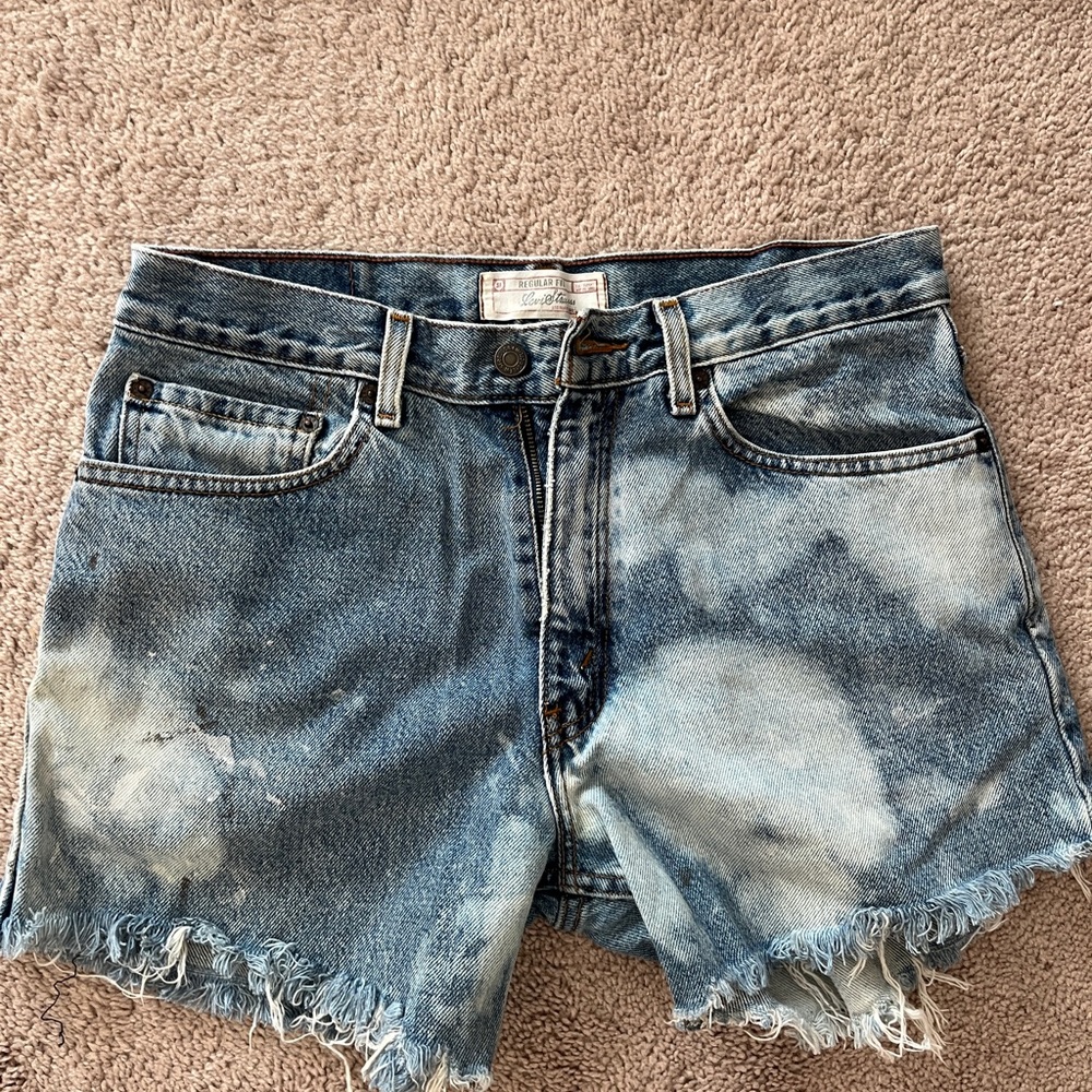 Levi’s Acid Wash Shorts
